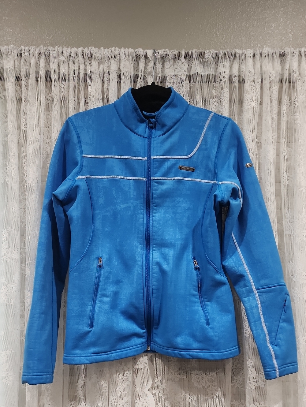 UNDER ARMOUR ZIP-UP JACKET